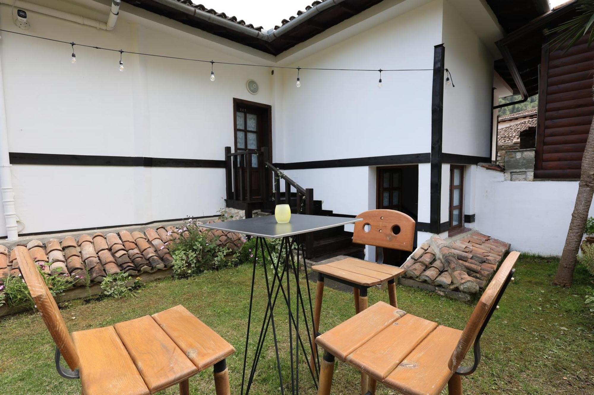 Villa Elmar Берат Экстерьер фото